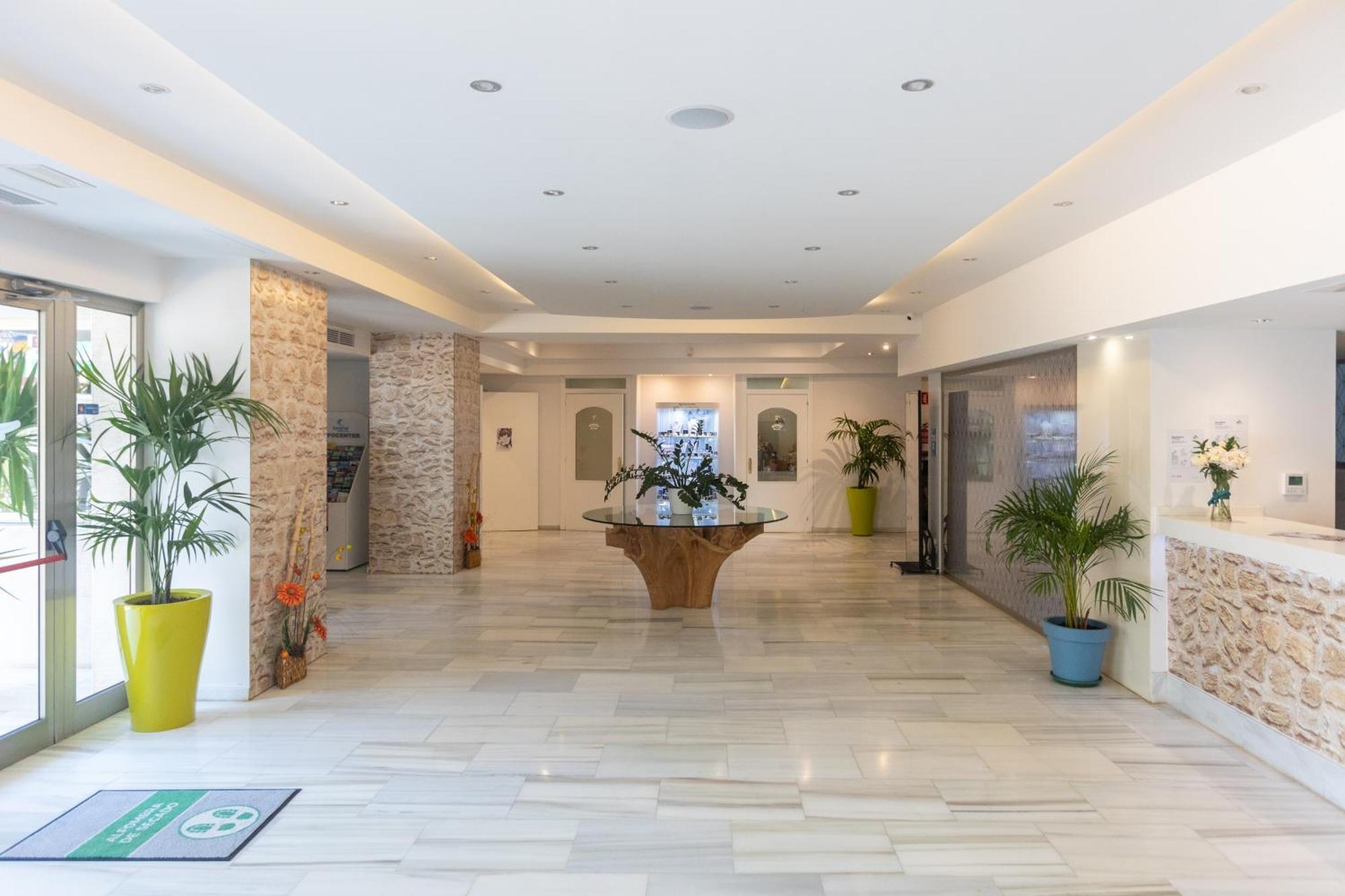 Seramar Comodoro Playa 4* Palma Nova (Mallorca)